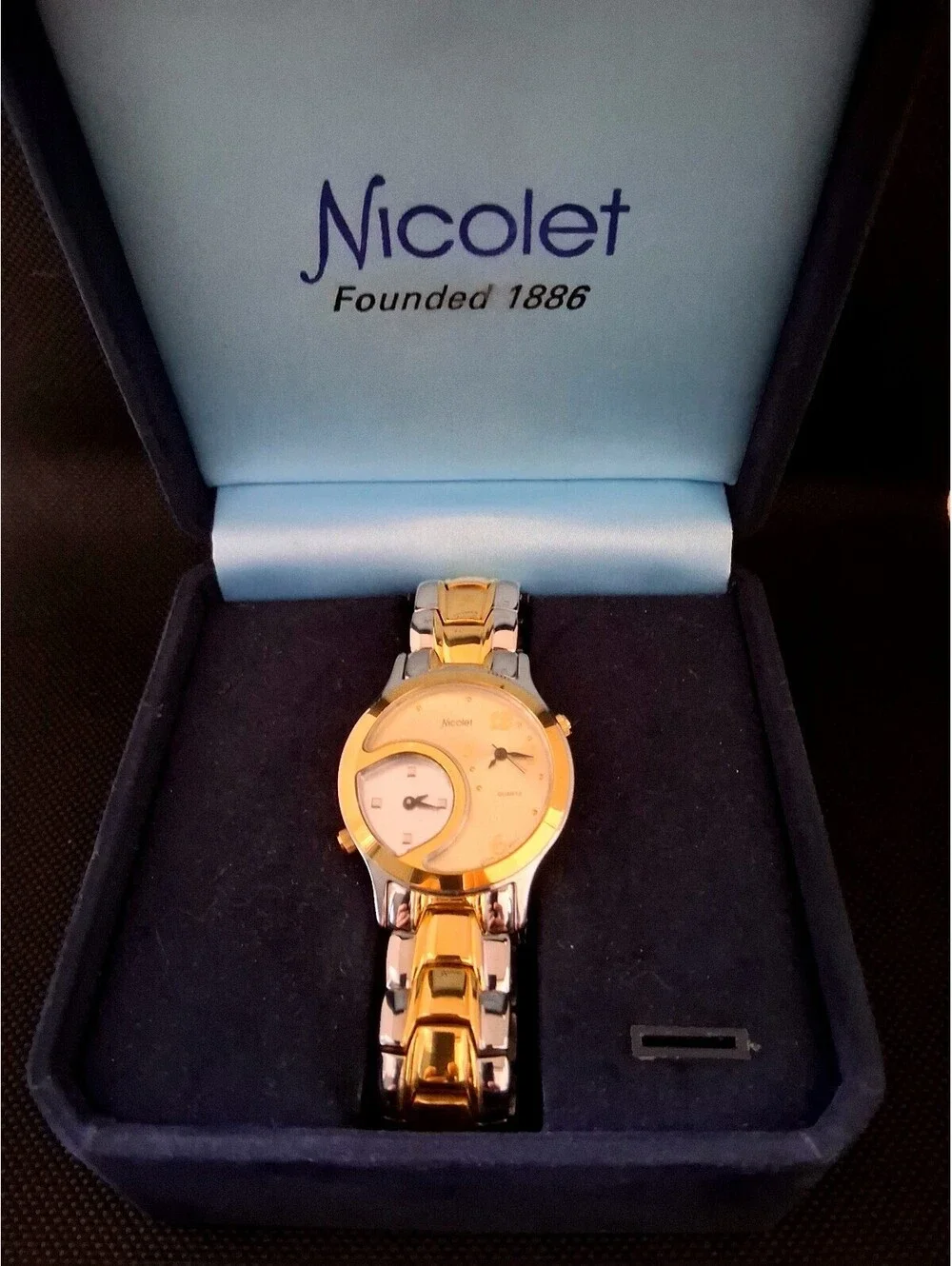 RARE Vintage Nicolet NC1070 Two Tone Dual Time Quartz Men's Swiss Watch